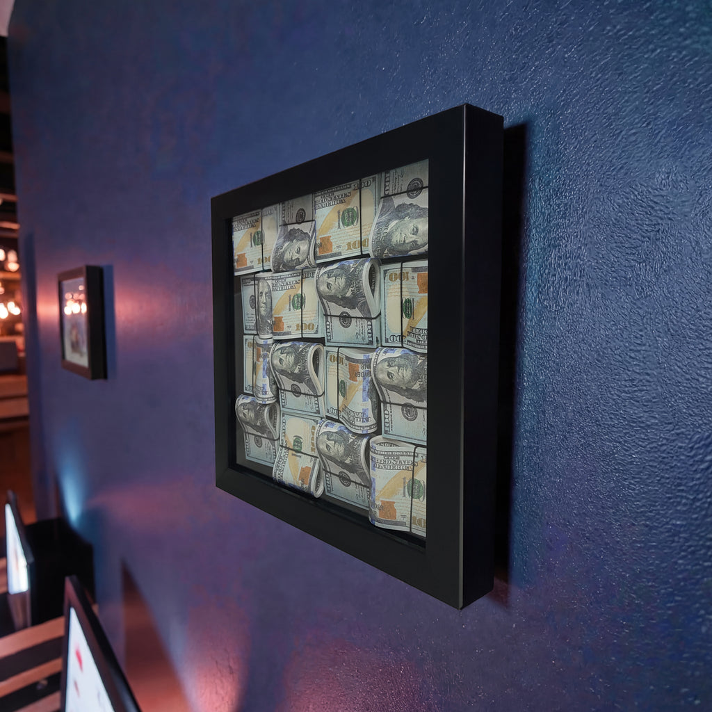 Dolar Balyası Temalı Premium Duvar Dekoru